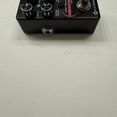 Pigtronix Disnortion Micro Fuzz Distortion Guitar Effect Pedal image 3