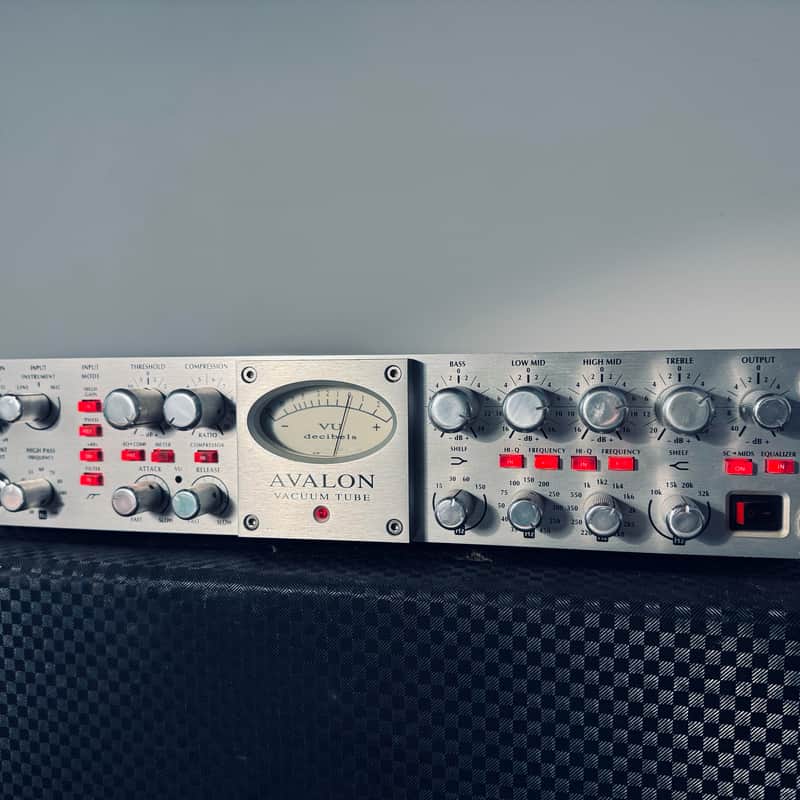 2010s Avalon VT-737sp Tube Channel Strip Silver