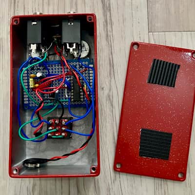 Tube Sound Fuzz pedal, excellent condition image 7
