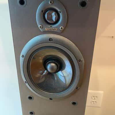 Spendor  2040 Tower Speakers 2008( ish) Gray image 2