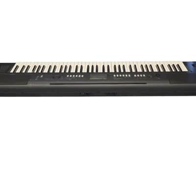 Yamaha Piaggero NP-V80 Portable 76-key Keyboard image 4
