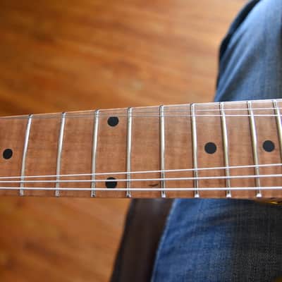 Ernie Ball Music Man James Valentine, 2018, OHSC, Great condition, Gold metallic image 18