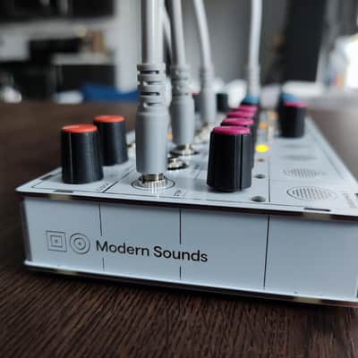 Modern Sounds - Pluto (Semi-modular Synth) image 1