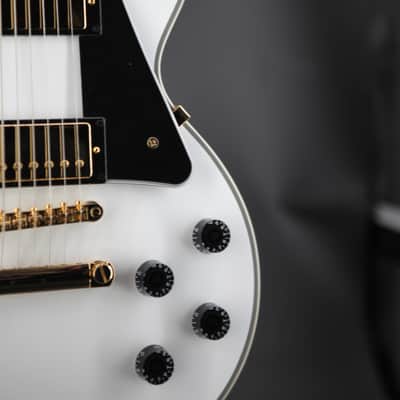 Epiphone Inspired by Gibson Custom Les Paul Custom Alpine White image 4