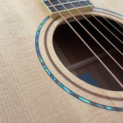 YAIRI KY FYM94 (Folk Masterworks) (2022) 61419 Solid Spruce, Solid Khaya Mahogany. Handmade in Japan. Hiscox case. image 13