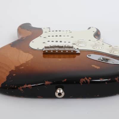 Fender American Vintage II 1957 Stratocaster 2021 - 2 Color Sunburst Body image 3