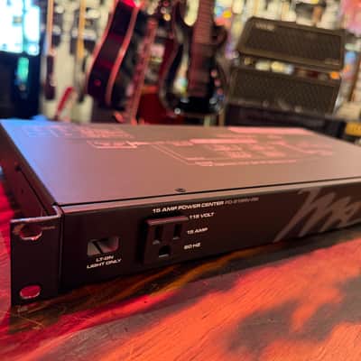 Middle Atlantic PD-915RV-RN Rack Mount image 2