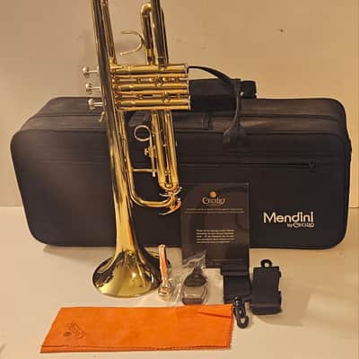 Mendini By Cecilio Bb Trumpet - Brass, Gold Trumpets w/Instrument Case, Cloth, Oil image 1