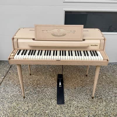 Vintage 1960 Wurlitzer model 120 Electric piano - Worldwide Shipping! image 1