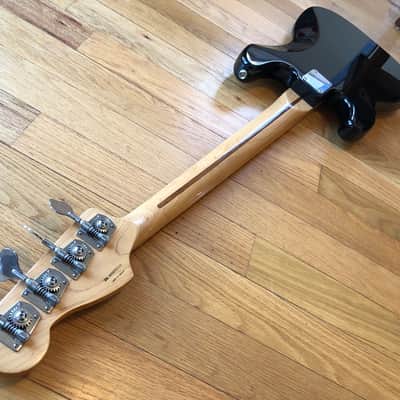 Squier (Made in Mexico) Precision bass 1998 Black image 9