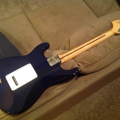 Squier Classic Vibe FSR '70s Sapphire Blue Stratocaster - No longer in production image 7
