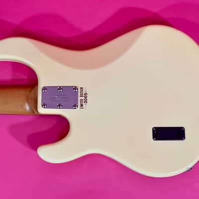 Ernie Ball Music Man Stingray 5 Limited Edition 2005 - Vintage Creme/Ivory image 13