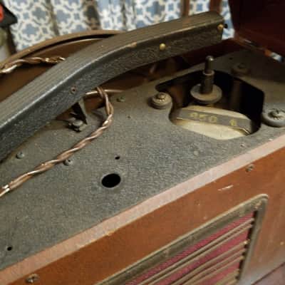Magnavox Model "JR" Illustravox Standard Mono Tube amp, field coil speaker, cab, record player, AND MOVIE PROJECTOR 1940s - Art Deco grille and brown tolex image 10