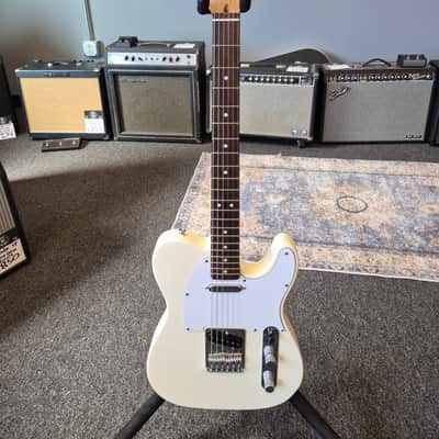 Fender 2025 Standard Telecaster - Olympic White image 2