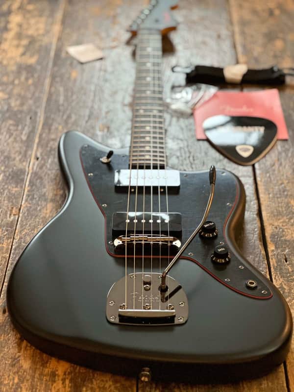 Fender Limited Edition Noir Jazzmaster Hybrid II MIJ Japan Domestic Only Model 2025