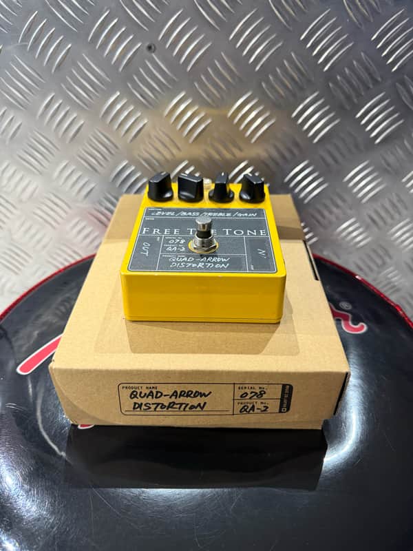 Free The Tone QA-2 Quad Arrow Distortion 2010s - Yellow | Reverb