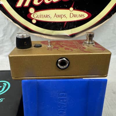 Walrus Audio Contraband Fuzz Pedal with Box image 6
