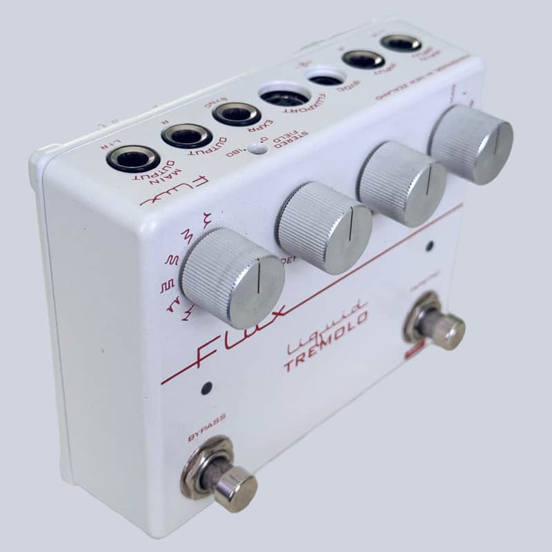 Flux Effects Liquid Tremolo Current - White | Reverb