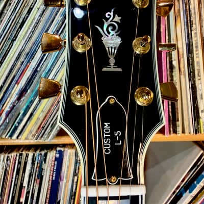 1997 Custom Shop Gibson L5-cn • Natural • Archtop • Flamed Back & Sides image 2