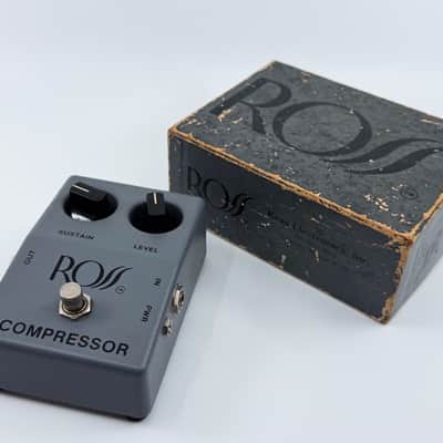 The Ross Compressor with Original Box, Registration Card & Stickers - 1970s - Gray image 2