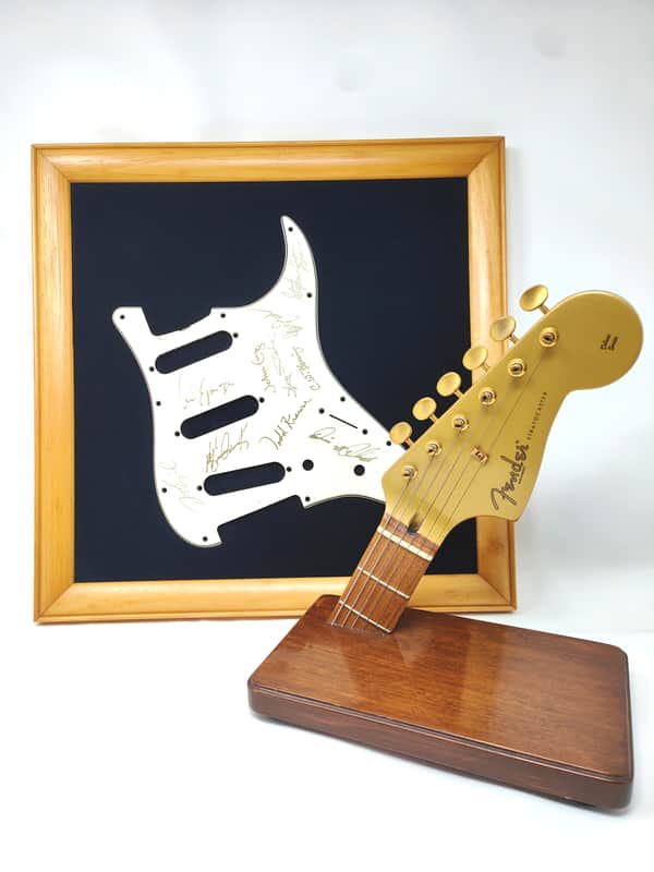 Fender Custom Shop 2003 Stratocaster Pickguard Signed John Cruz Todd Krause Yuriy Shishkov + Factory Display Neck Shoreline Gold image 1