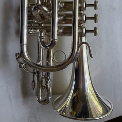 Bach 184 Stradivarius Bb Cornet image 1