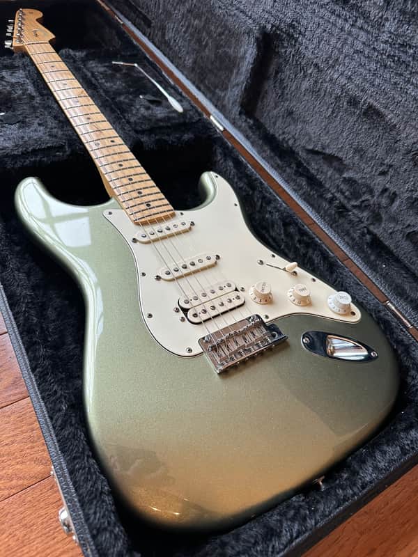 Fender American Standard Stratocaster HSS | Reverb