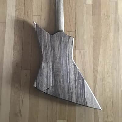 the JACKAL XPro Flamed Korina-by Black Diamond 25-yrs Hand Crafting Guitars In AMERICA image 8