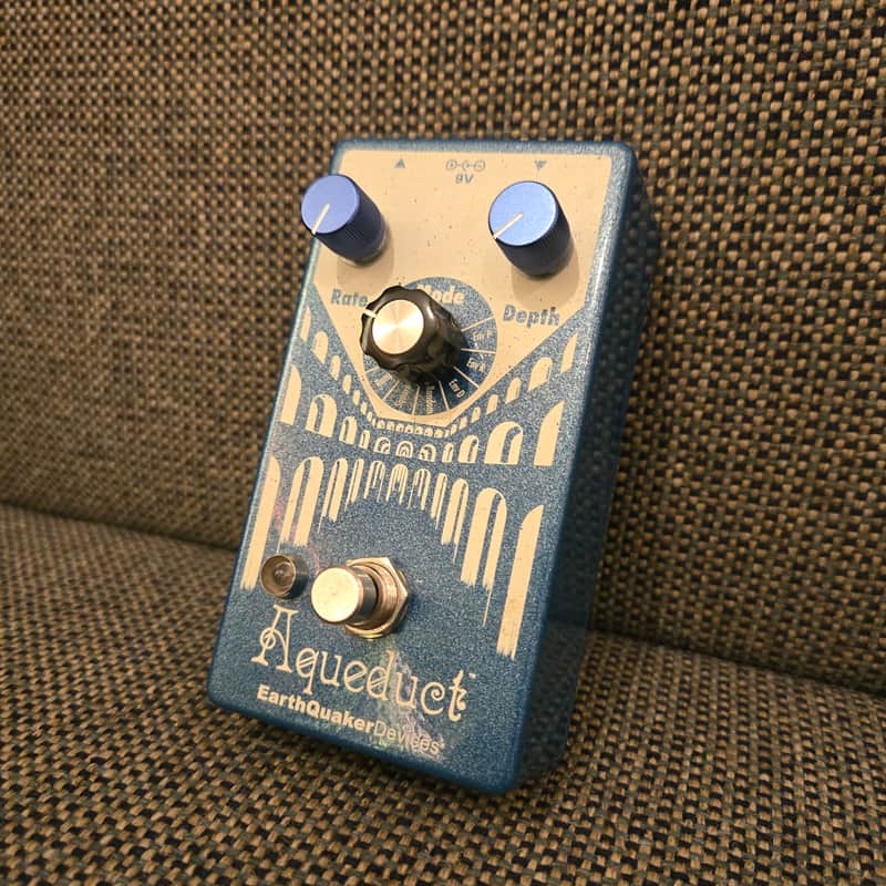 EarthQuaker Devices Aqueduct Vibrato image 1