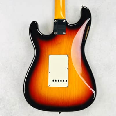 Fender ST-62 Stratocaster Crafted In Japan with HSC 2006 - 3-Tone Sunburst image 10