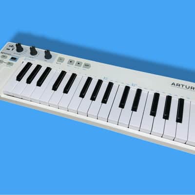 c.2016 Arturia KEYSTEP 32 MK1 MIDI CV Controller Polyphonic Sequencer image 5