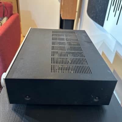 Yamaha A-550 Stereo Integrated Amplifier image 10