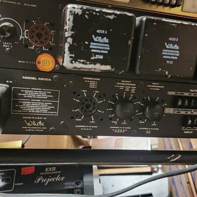 White Instruments 4200A 28-band EQ - 1970s - Black image 6