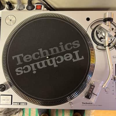 Technics SL-1200MK7 2019 - Present - Silver image 5