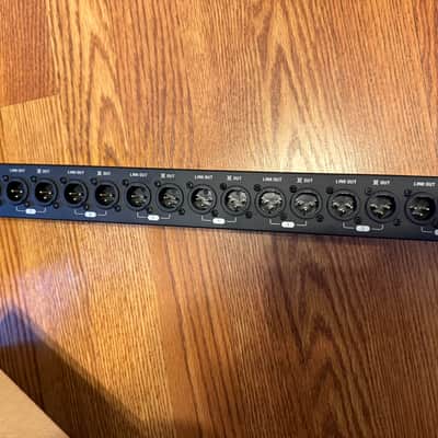Behringer MS8000 Ultralink 8-Channel Microphone Splitter image 3