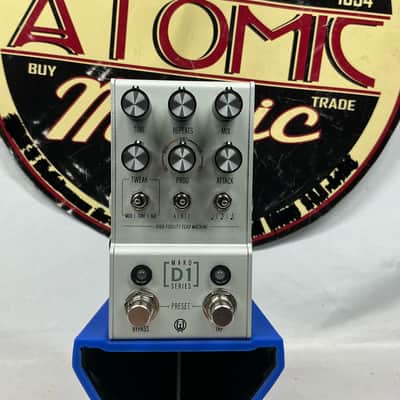 Walrus Audio Mako Series D1 v1 Delay Pedal image 2