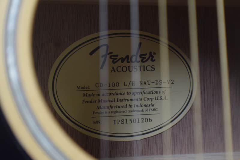 Fender Acoustics CD-100 L/H NAT-DS-V2 6 String Acoustic Guitar