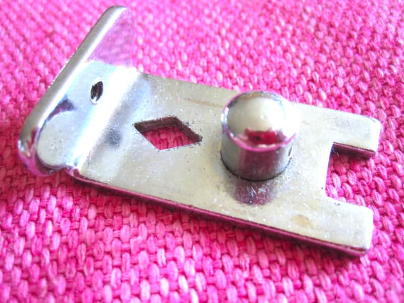 Snare Strainer Throwoff Part - Vintage image 1