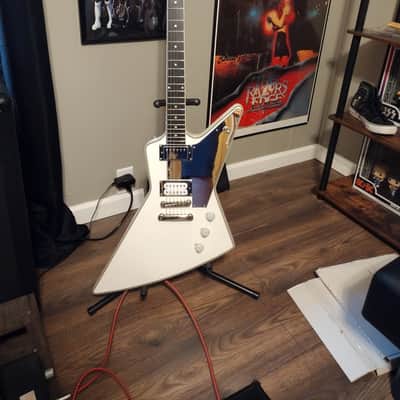 Epiphone Tommy Thayer Signature "White Lightning" Explorer 2018 - 2019 - Metallic White