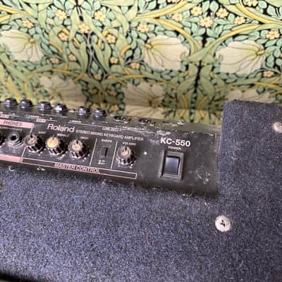 Roland KC-550 Keyboard Amp image 8