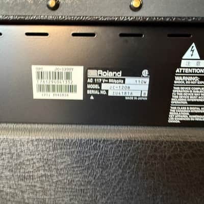 Roland Jazz Chorus 120 Combo Amplifer - JC-120B - Pre-Owned image 3