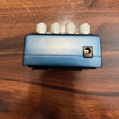 DigiTech Hardwire TR-7 Tremolo/Rotary 2010s - Blue image 5