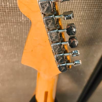 Fender Lead II 80s White over Black image 22