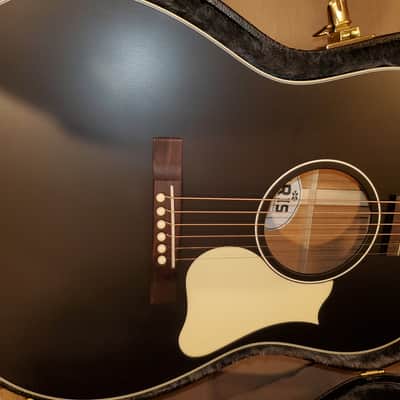Iris OG 2023-2024 - Satin Black image 1