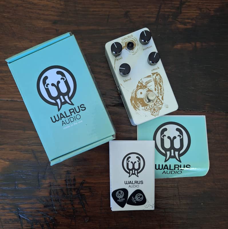 Walrus Audio Limited Edition Deep Six * Anglerfish Pearl Gold Ink image 1