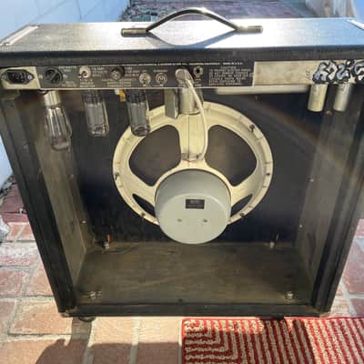 Fender Bantam Bass 2-Channel 30-Watt 1x15" Guitar Combo 1969 - 1971 image 4