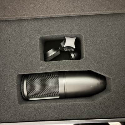 AKG P120 image 4