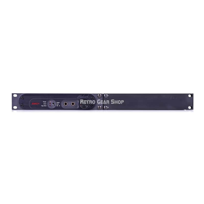 Benchmark DAC1 Digital to Analog Audio Converter and Rack | Reverb