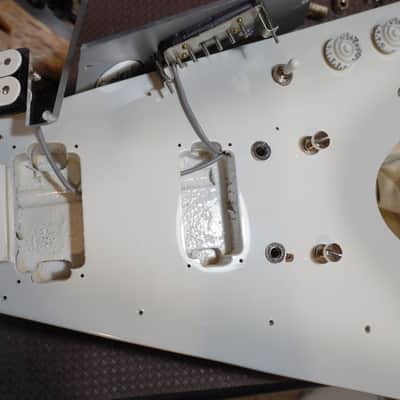 Epiphone Limited Edition Brendon Small "Snow Falcon" Flying V Snow Burst image 15