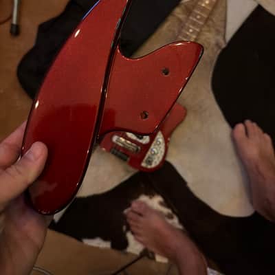 Traveler Speedster Hot Rod Electric Travel Guitar - red image 5